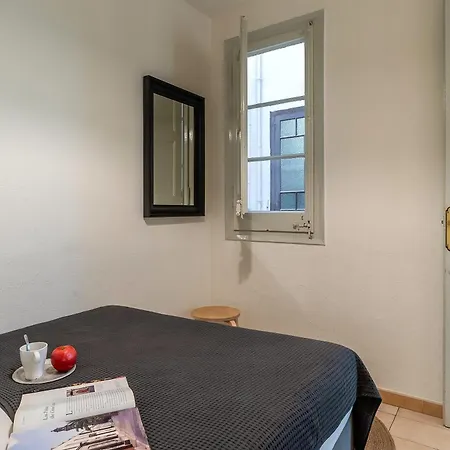 Canela Homes Lesseps Barcelona